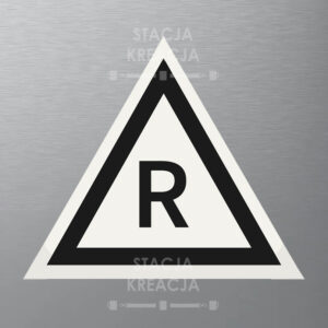 Wskaźnik W7, Wskaźnik W7, Wskaźnik W7, wskaźniki ostrzegania PKP, sygnalizacja kolejowa, znak w6, znak w7, RP1, sygnał RP1 baczność, RP1 Baczność, pociąg, znak R kolej, wskaźnik R kolej, trójkątny znak kolejowy R, przejazd kolejowy, sygnalizacja przejazdowa, samochodzik, koleje, kolej, rozkład PKP, gadżet dla kolejarza, gadżet dla maszynisty, gadżet dla miłośnika kolei, prezent dla kolejarza, prezent dla maszynisty, prezent dla miłośnika kolei, upominek dla kolejarza, upominek dla maszynisty, upominek dla miłośnika kolei, prezent dla mikola, mikol